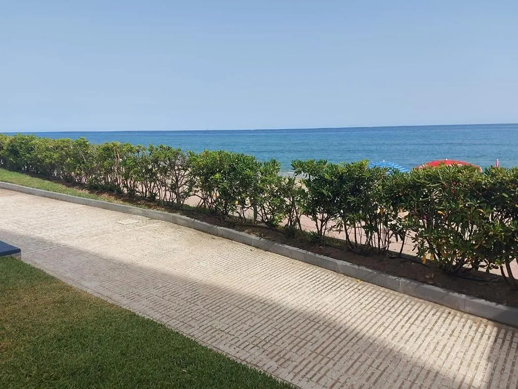50 Metros De La Playa Apartment Coma-ruga